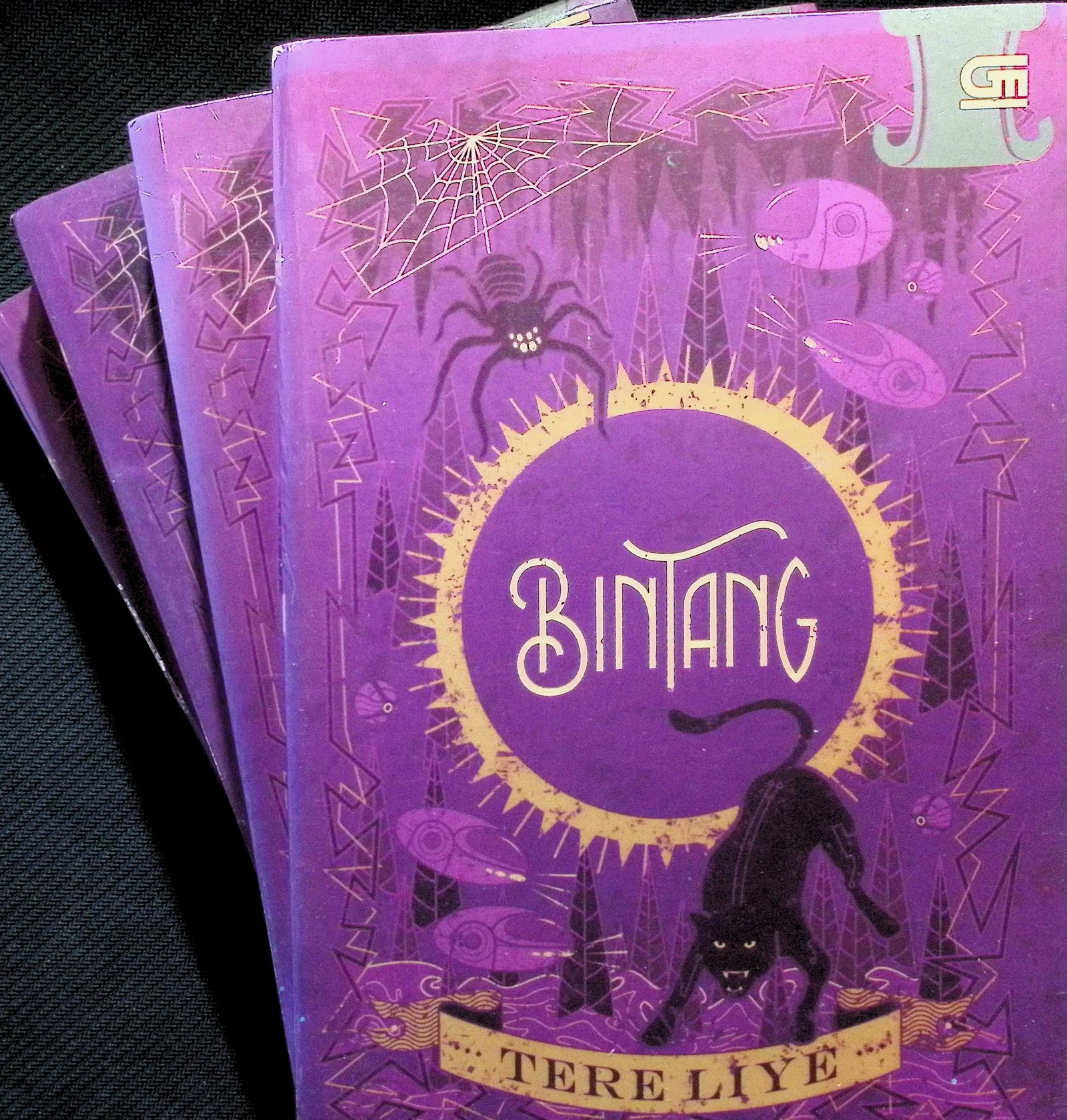 Cover BINTANG / Tere Liye